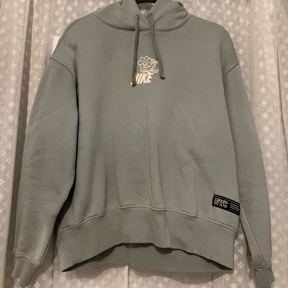 Nike Pullover Hoodie